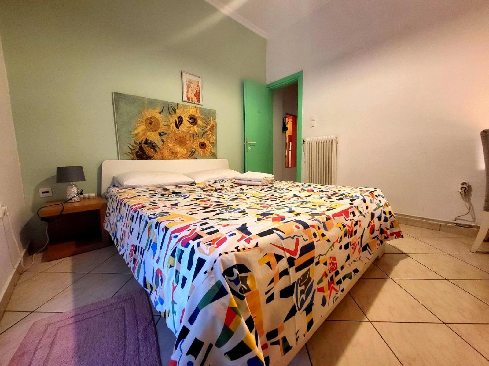 Rainbow'S Home Atene Esterno foto